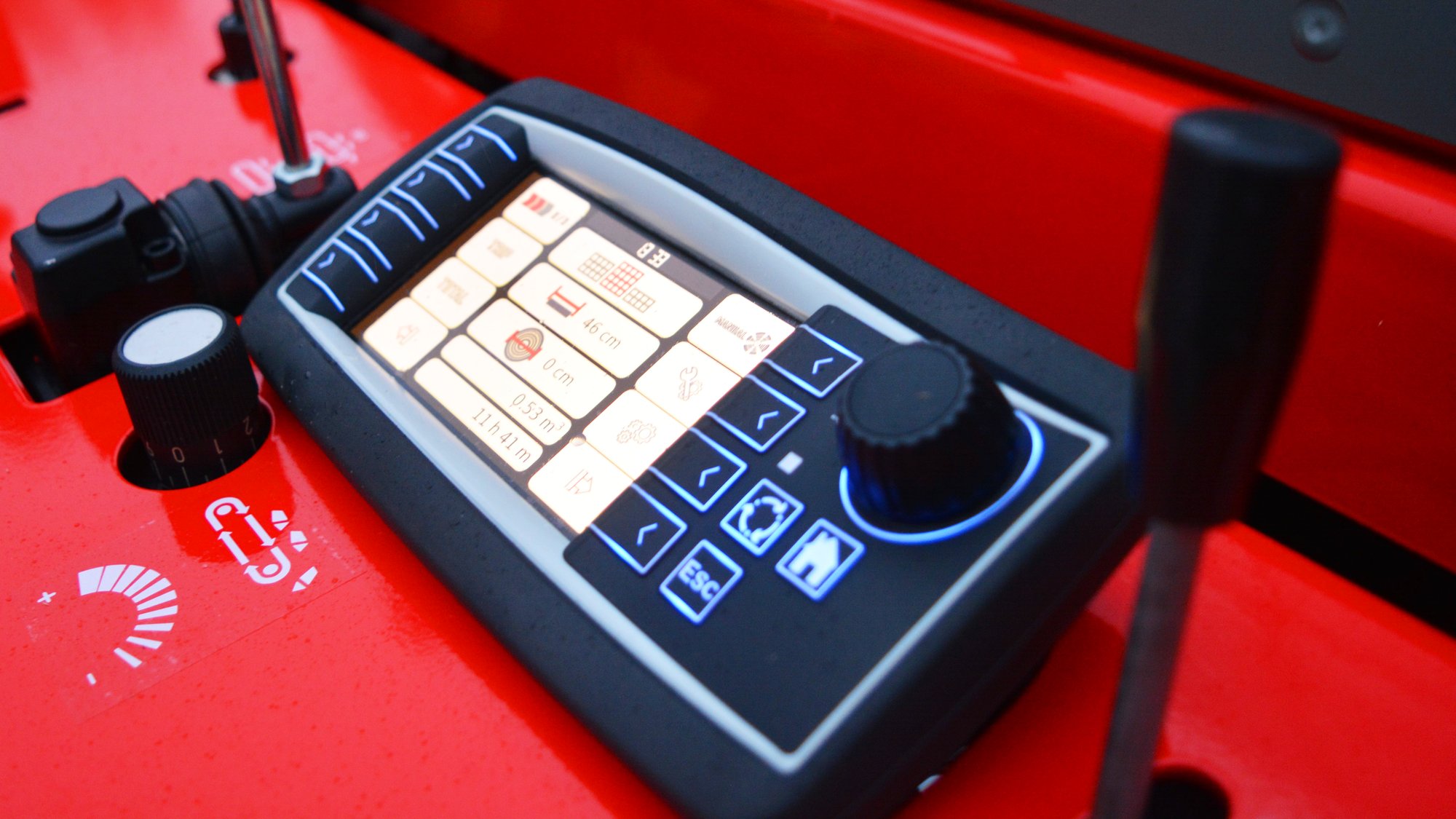 Hakki-Pilke-55-Pro_screen